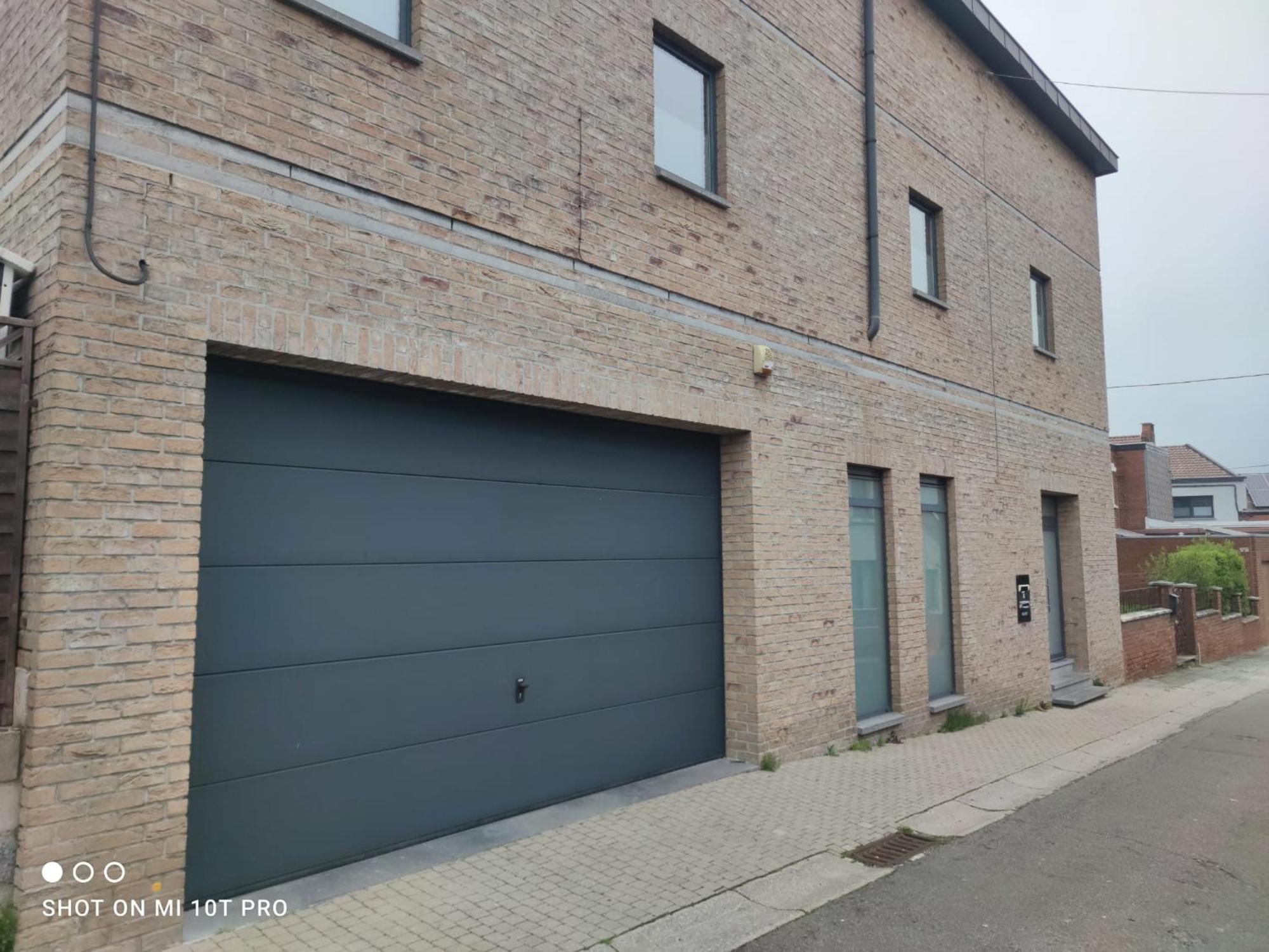 Belle De Luxe Avec 8 Villa Charleroi